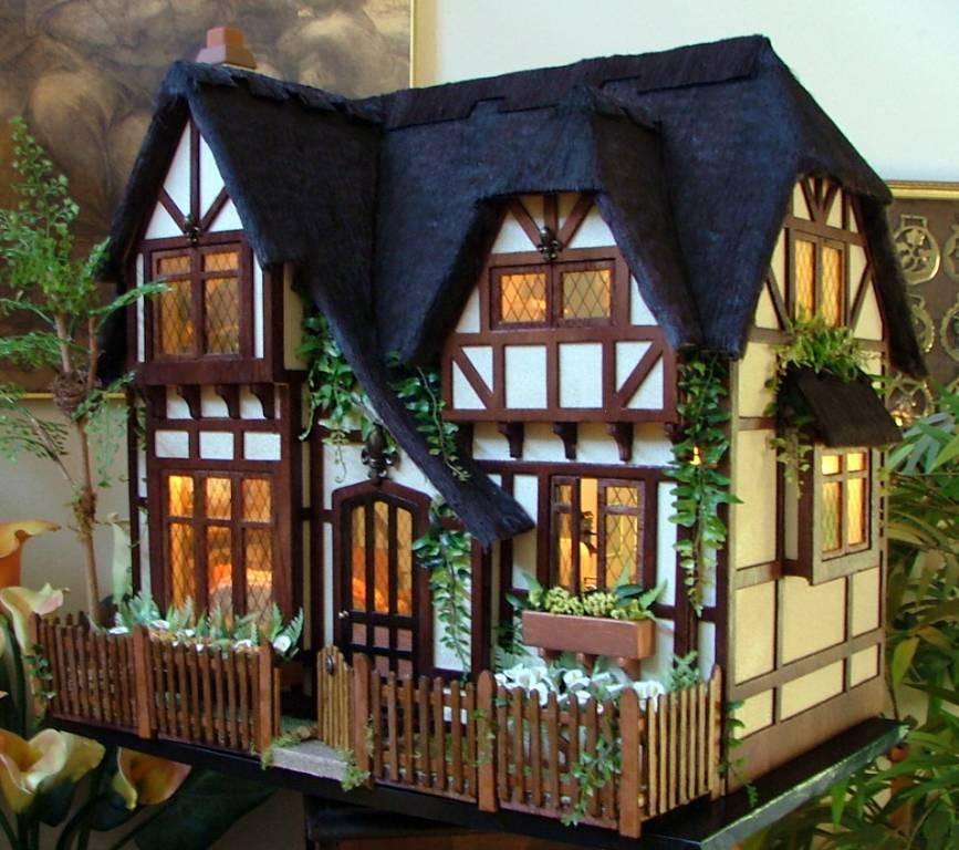 Caroline's dollhouse projects The Greenleaf Miniature Community