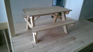 picnic table