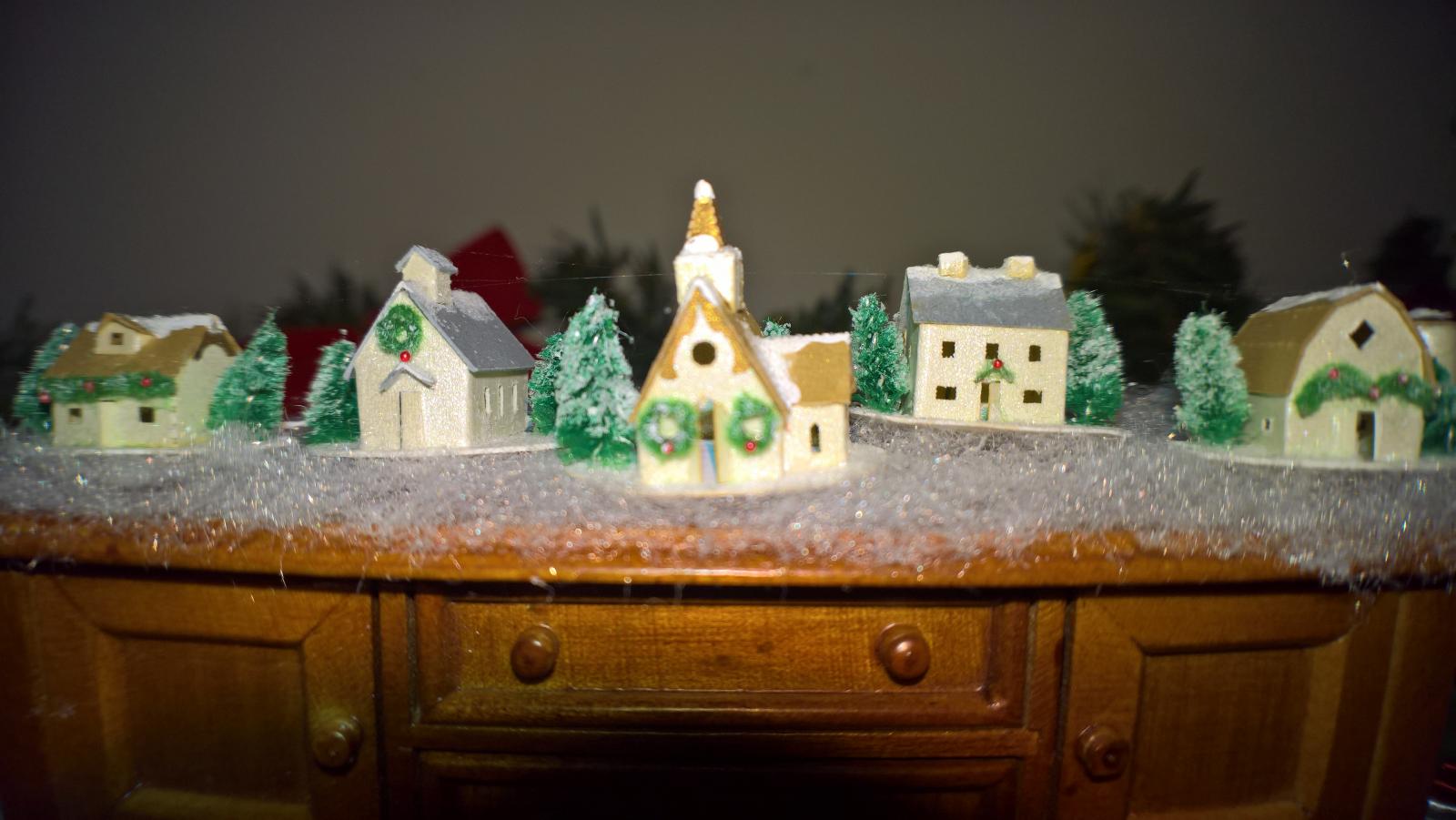 Tiny Christmas Village 